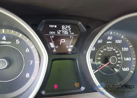 2011 Hyundai Elantra Gls z USA, uszkodzony, nr VIN 5NPDH4AE5BH010640